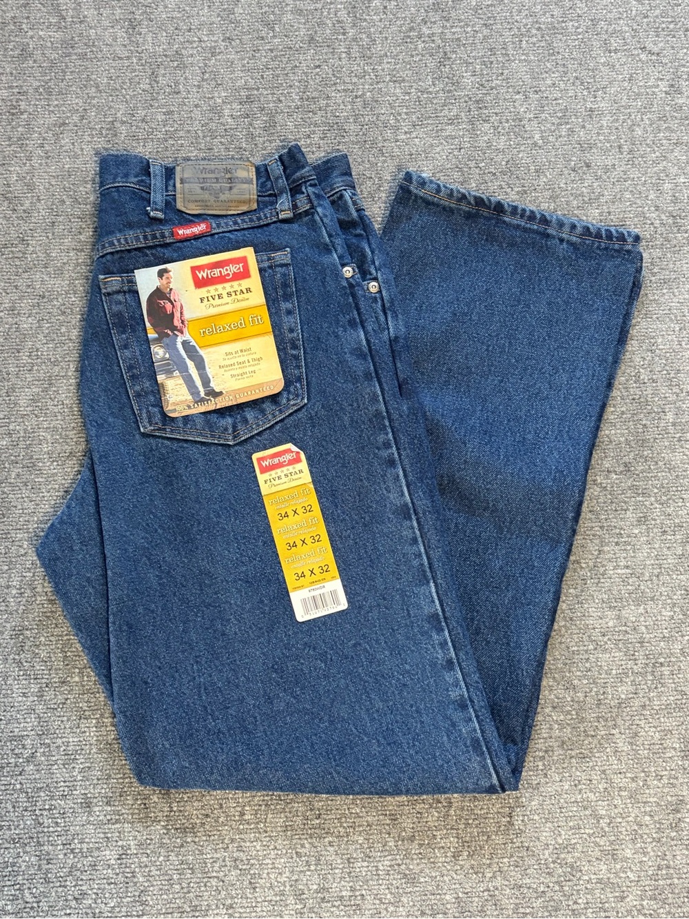 Wrangler Men’s Relaxed Fit Blue Denim Jeans- new old stock (approx 2006)
